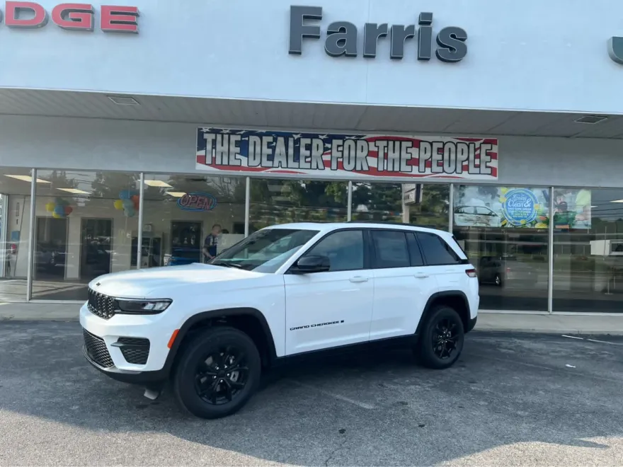 2025 Jeep Grand Cherokee Altitude X photo 1