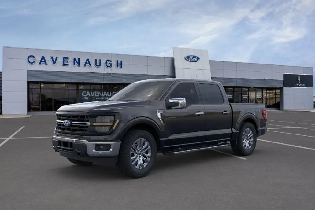 2025 Ford F-150 XLT photo 1