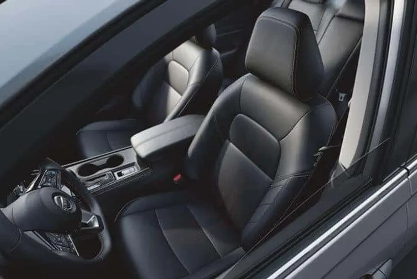 2025 Nissan Altima SR VC-Turbo photo 1