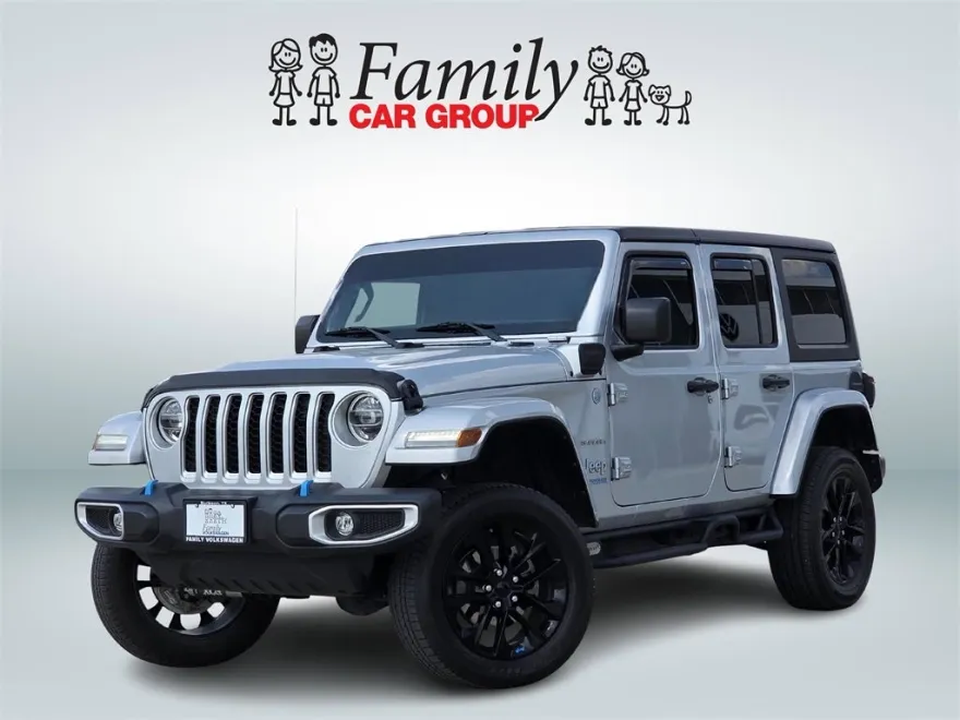 2022 Jeep Wrangler Unlimited Sahara 4xe photo 1