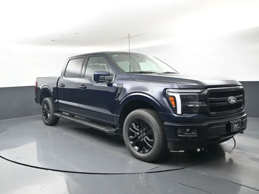 2025 Ford F-150 Lariat photo 1