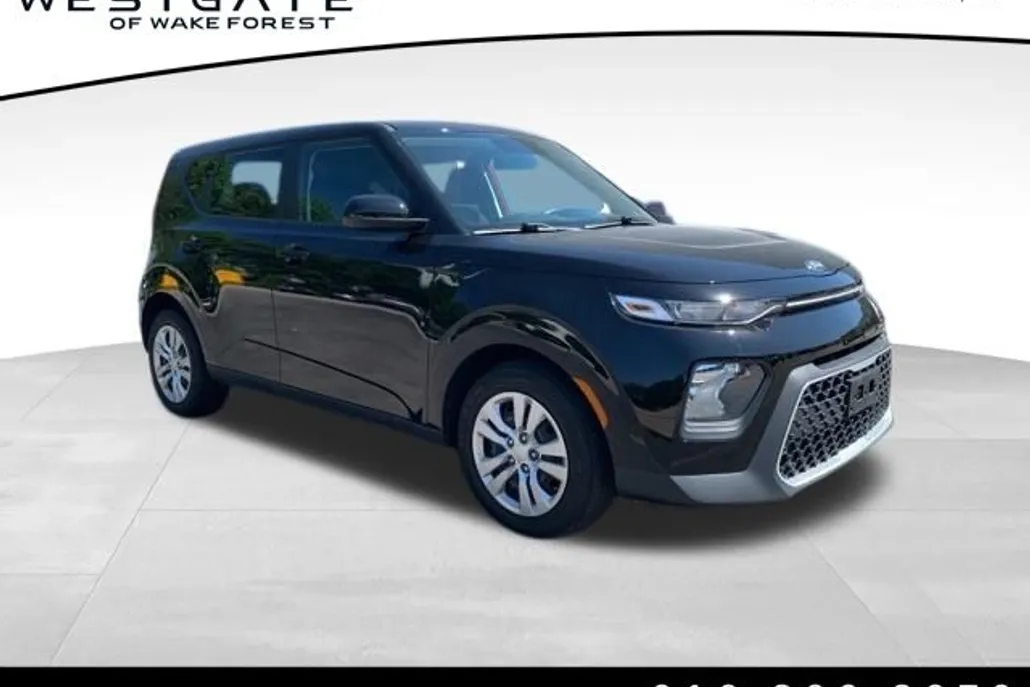 2020 Kia Soul LX photo 1
