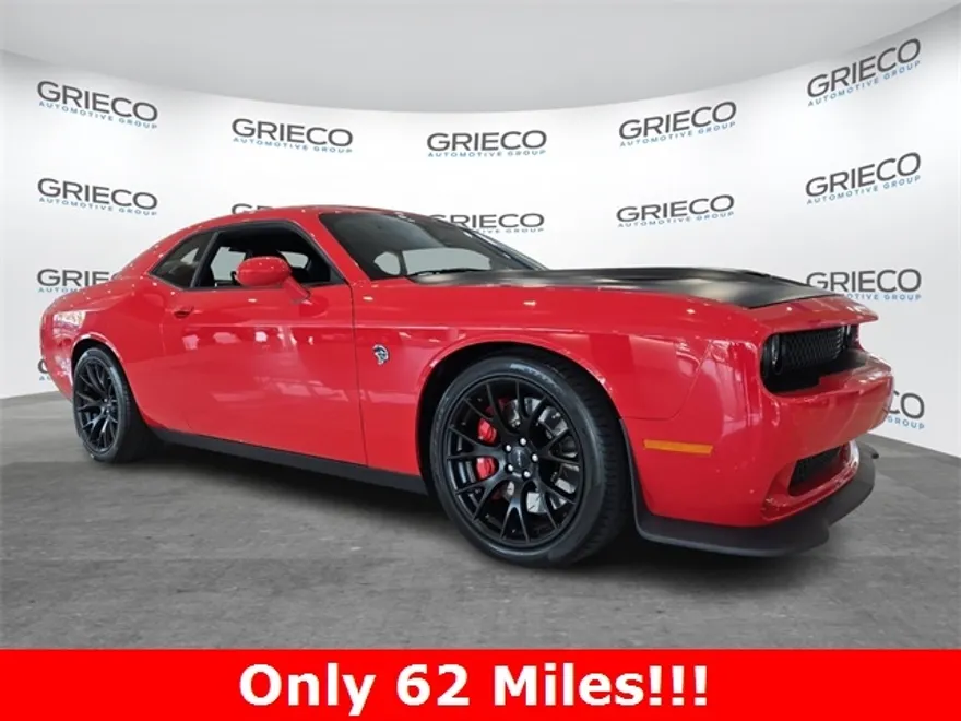 2016 Dodge Challenger SRT8 Hellcat photo 1