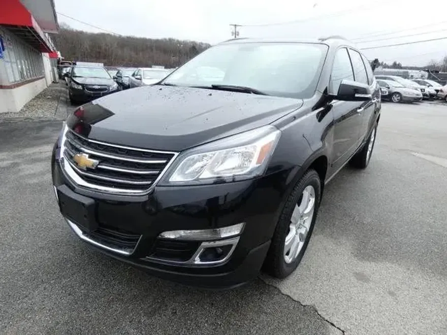 2017 Chevrolet Traverse photo 1