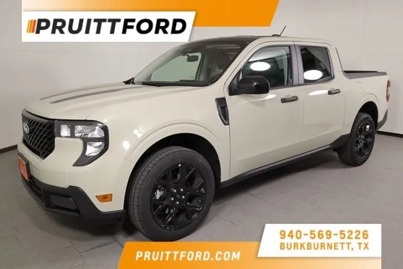 2025 Ford Maverick XLT photo 1