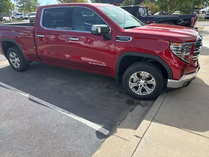 2023 Gmc Sierra 1500 SLT photo 1