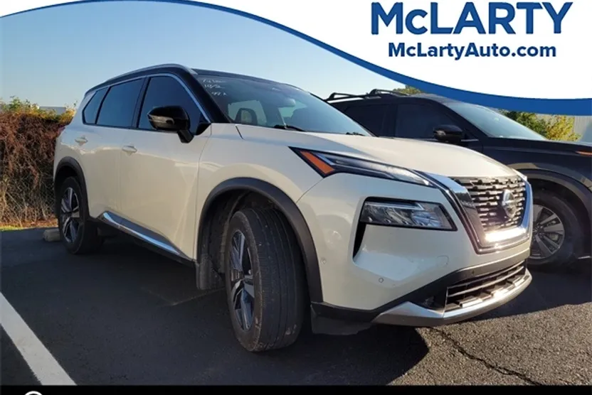 2021 Nissan Rogue Platinum photo 1