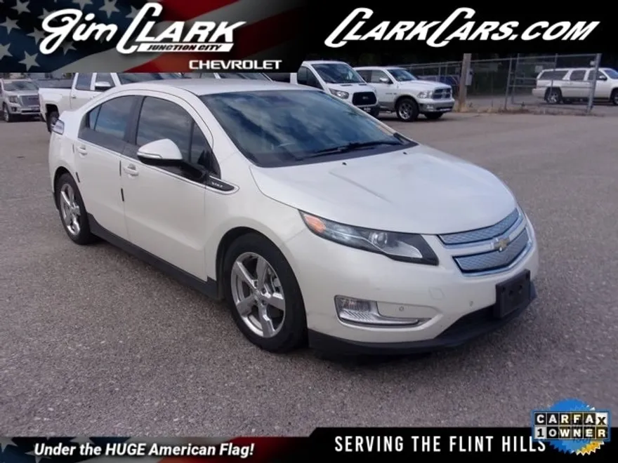 2013 Chevrolet Volt Base photo 1