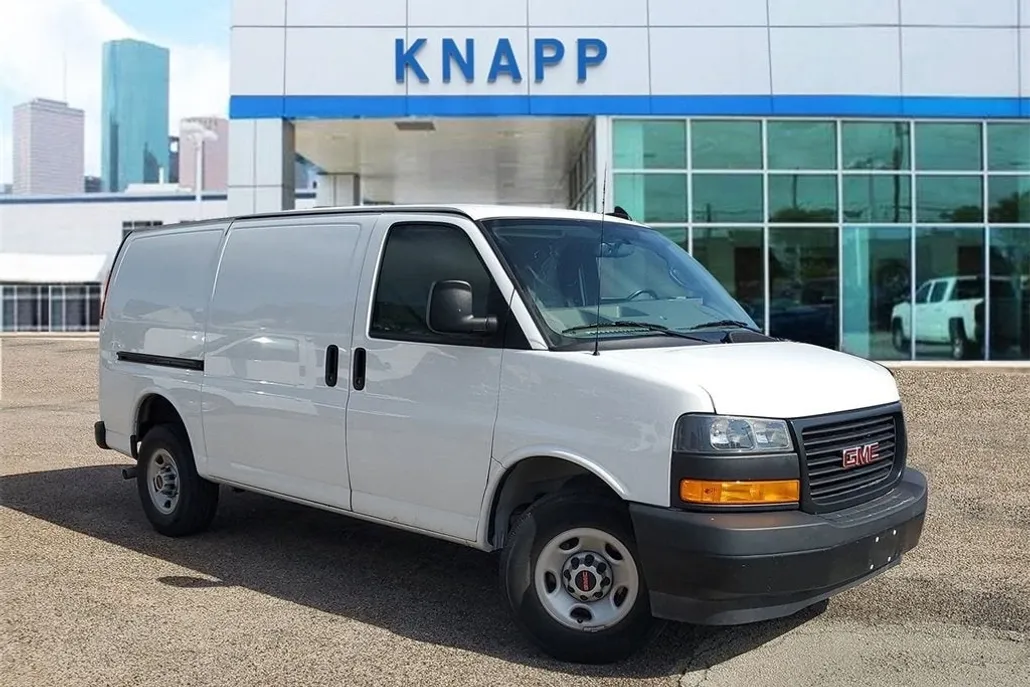 2023 Gmc Savana Cargo 2500 photo 1