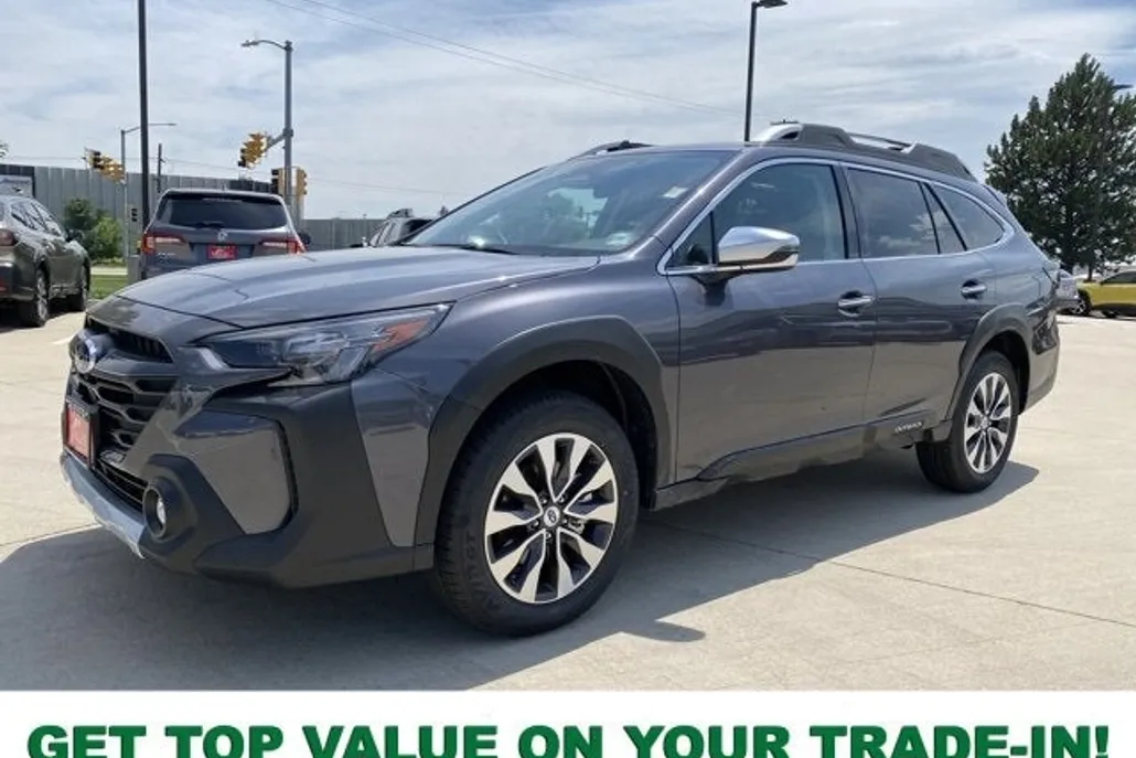 2025 Subaru Outback Touring photo 1