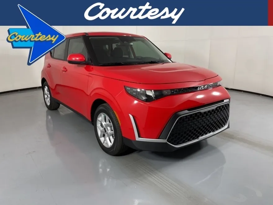 2025 Kia Soul S photo 1