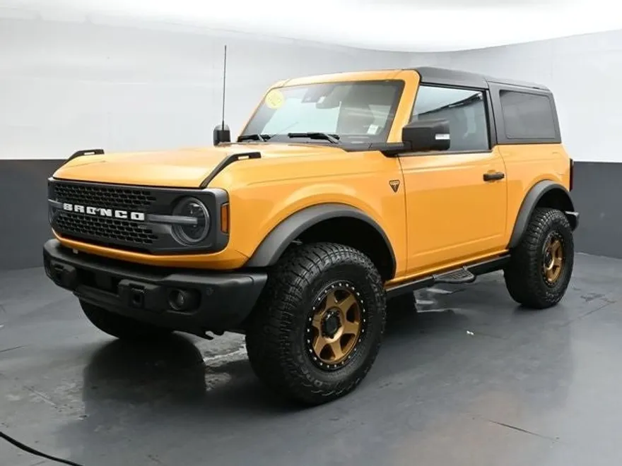 2022 Ford Bronco Badlands photo 1