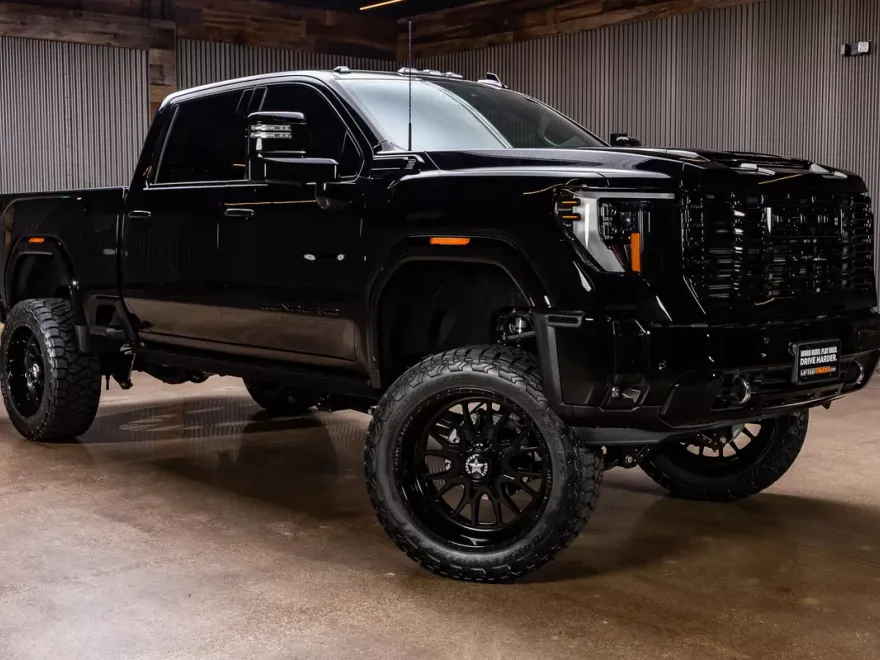 2025 Gmc Sierra HD Denali Ultimate photo 1