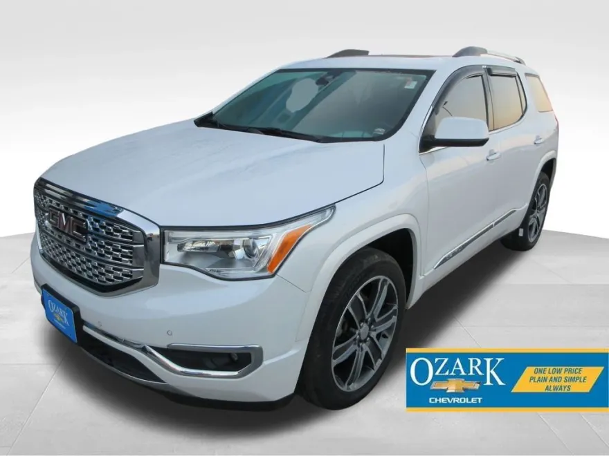 2019 Gmc Acadia Denali photo 1