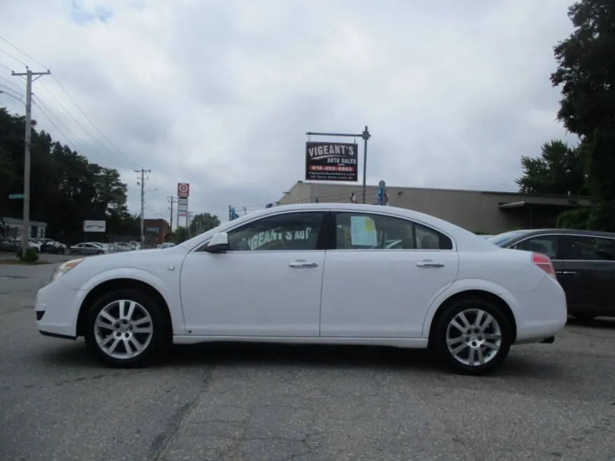 2009 Saturn Aura XR photo 1