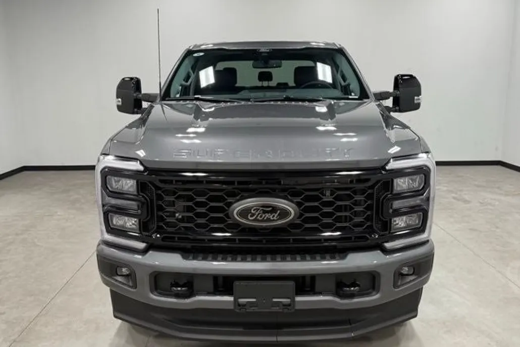 2026 Ford F-250 photo 1