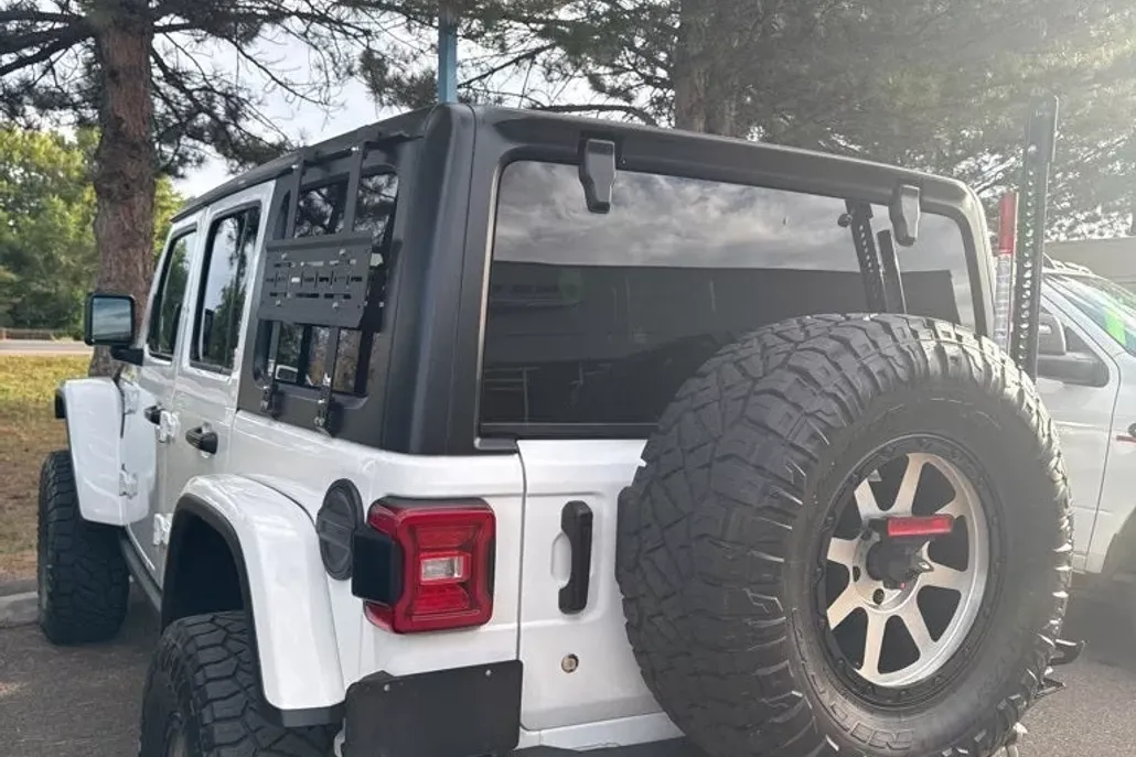 2020 Jeep Wrangler Unlimited Rubicon photo 1