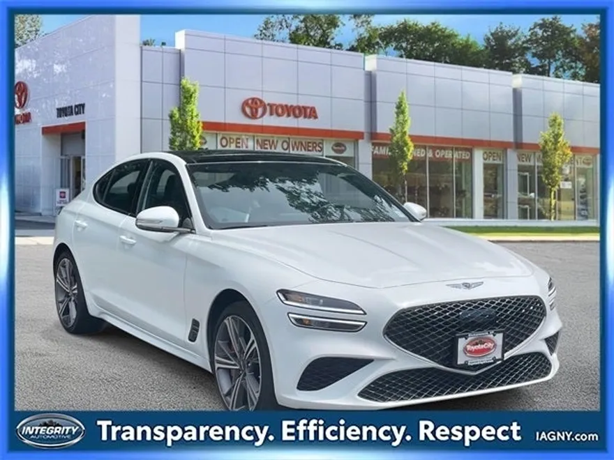2025 Genesis G70 2.5T Sport Prestige photo 1