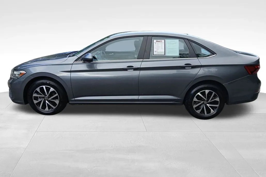 2024 Volkswagen Jetta 1.5T S photo 1
