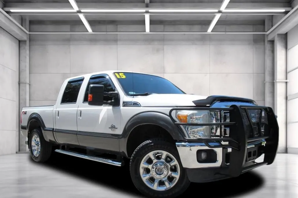 2015 Ford F-250 photo 1