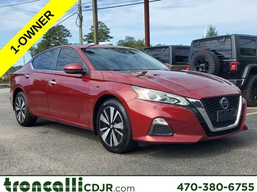 2022 Nissan Altima 2.5 SV photo 1