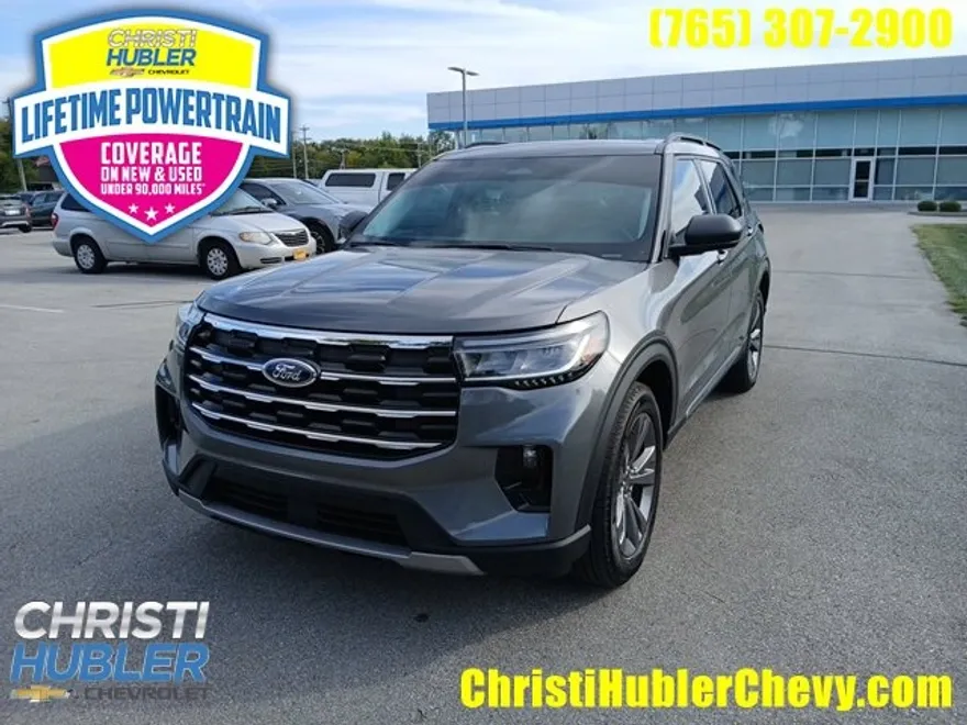 2025 Ford Explorer photo 1