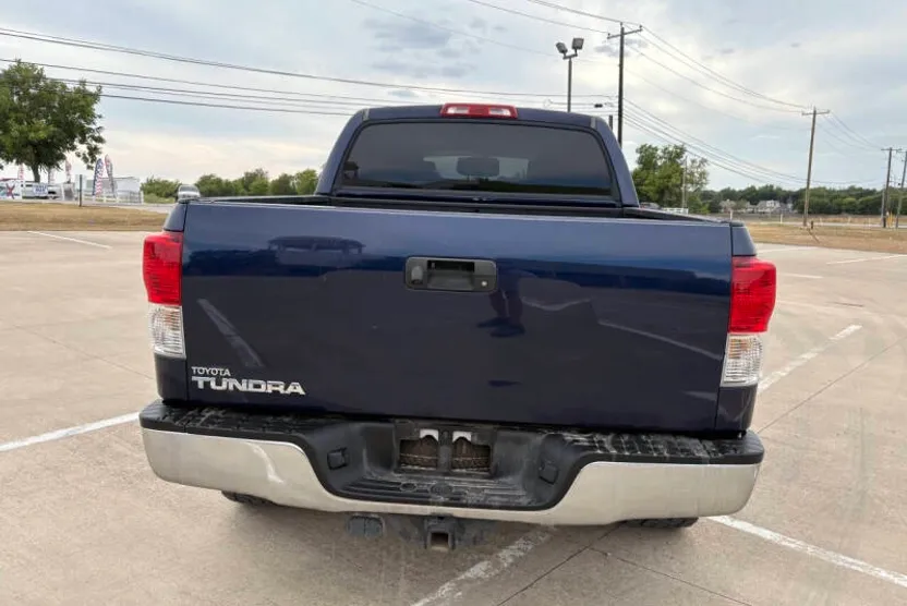 2011 Toyota Tundra Grade photo 1