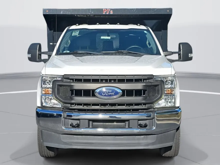2020 Ford F-350 XL photo 1