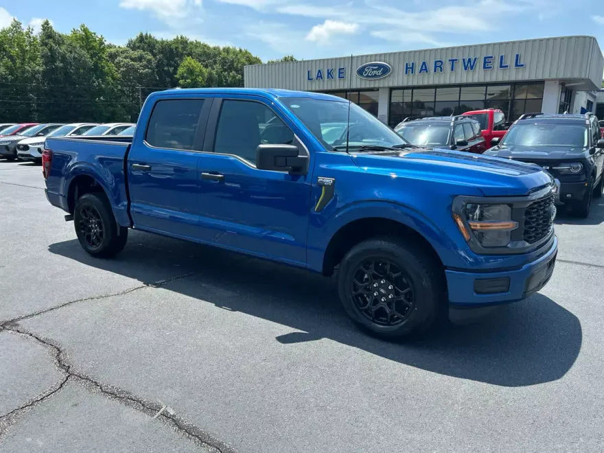 2025 Ford F-150 STX photo 1