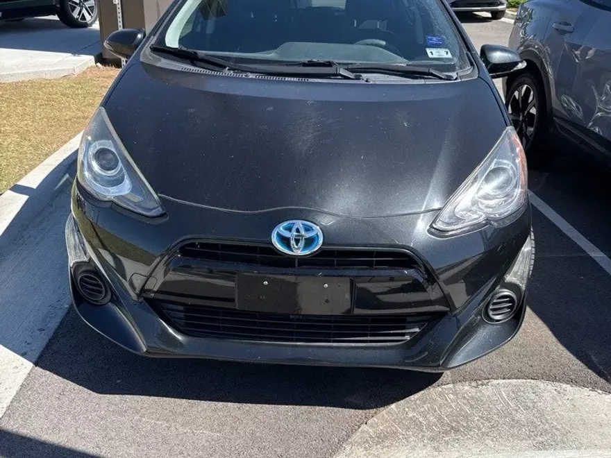 2015 Toyota Prius C Four photo 1