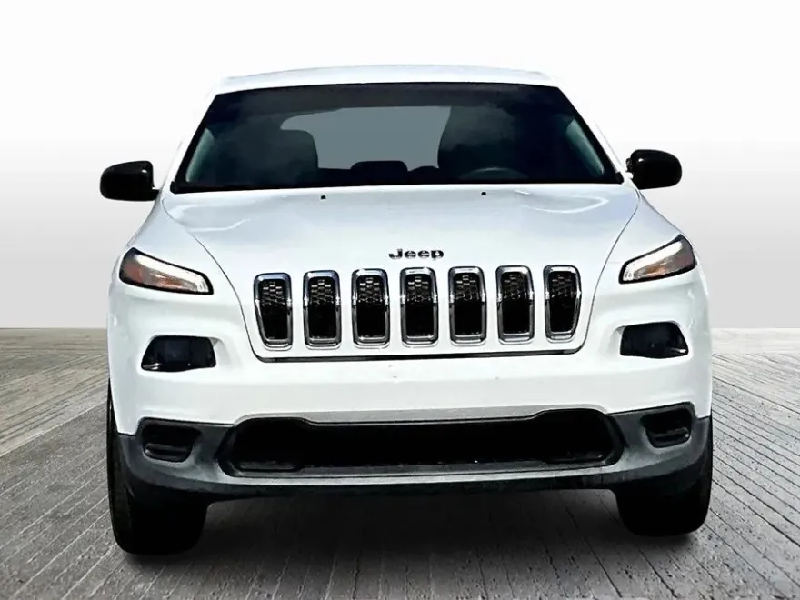2016 Jeep Cherokee Sport photo 1