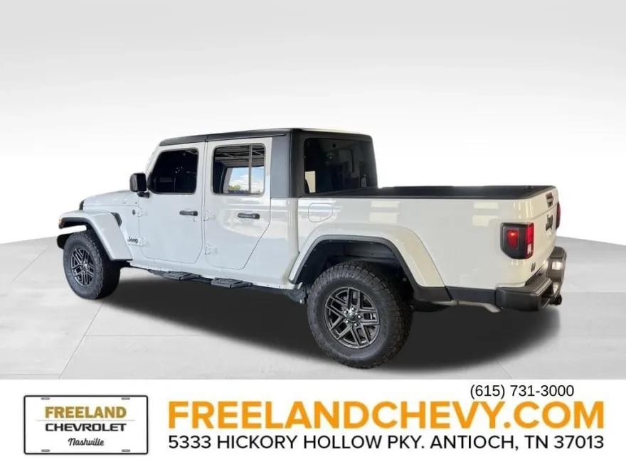 2024 Jeep Gladiator Sport S photo 1