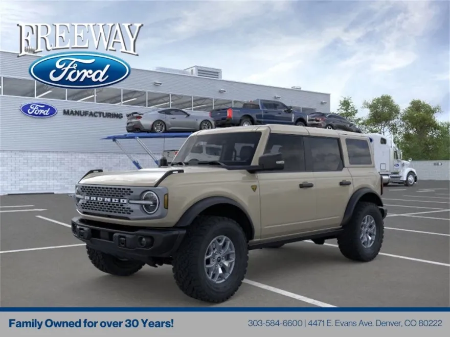 2025 Ford Bronco Badlands photo 1