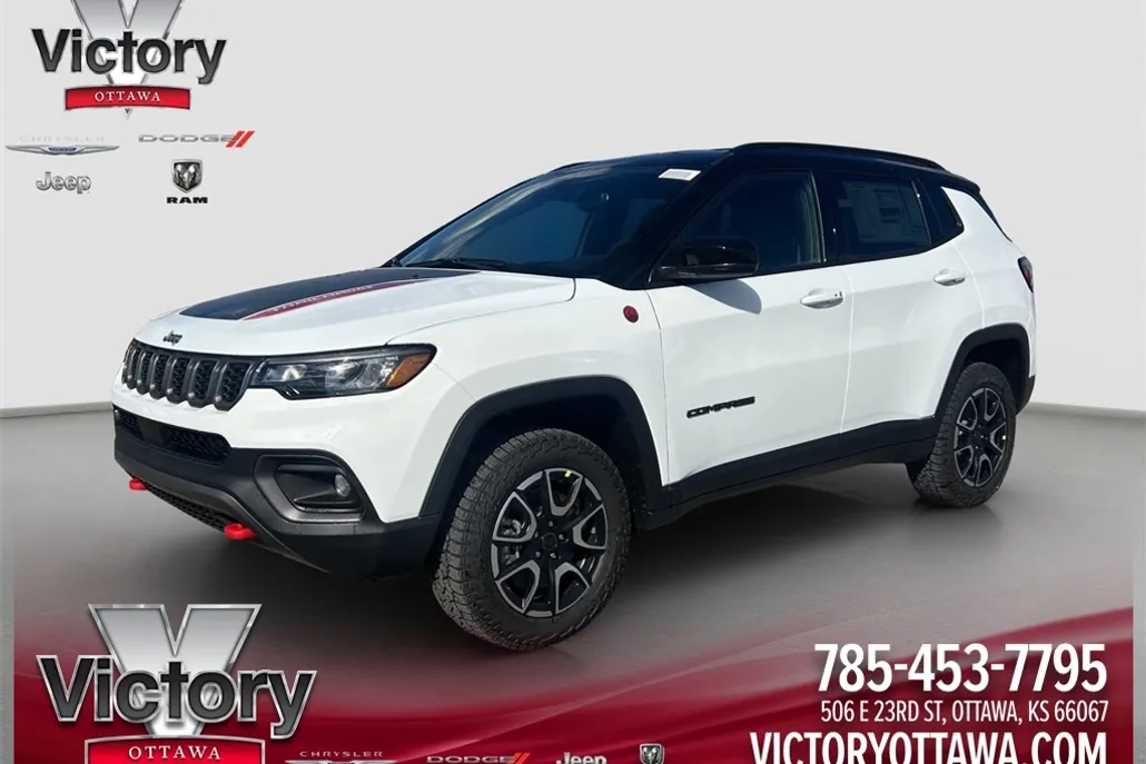 2026 Jeep Compass Trailhawk photo 1