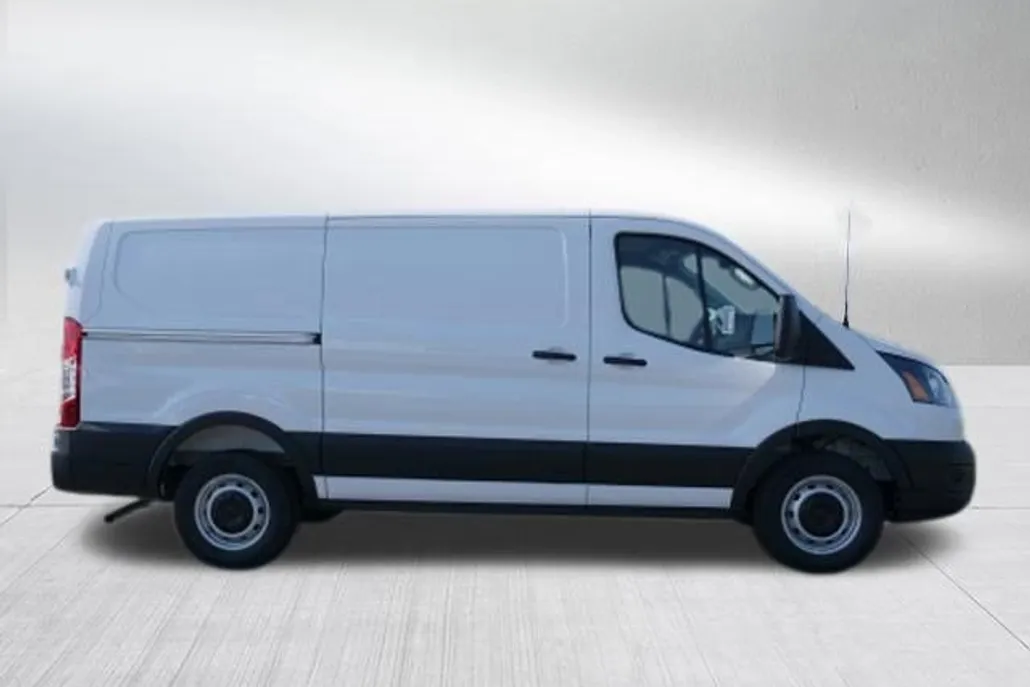 2025 Ford Transit Cargo Van photo 1