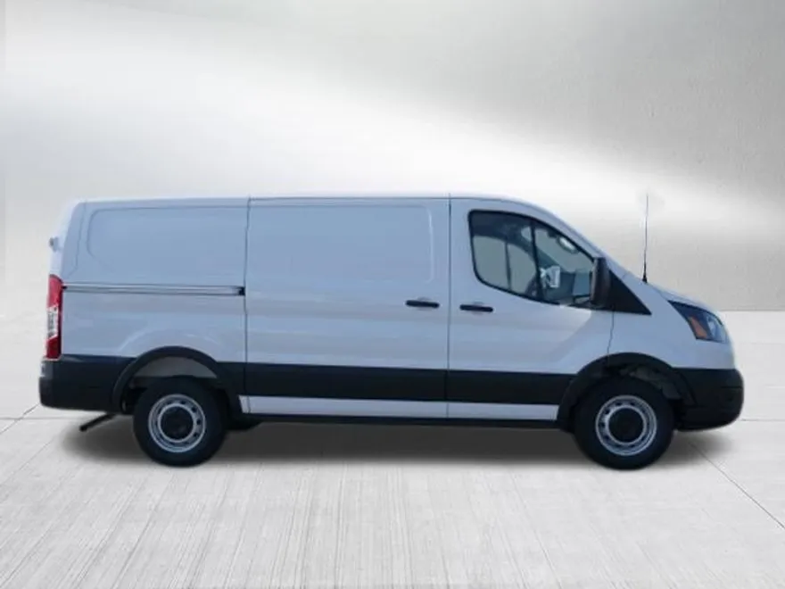 2025 Ford Transit Cargo Van photo 1