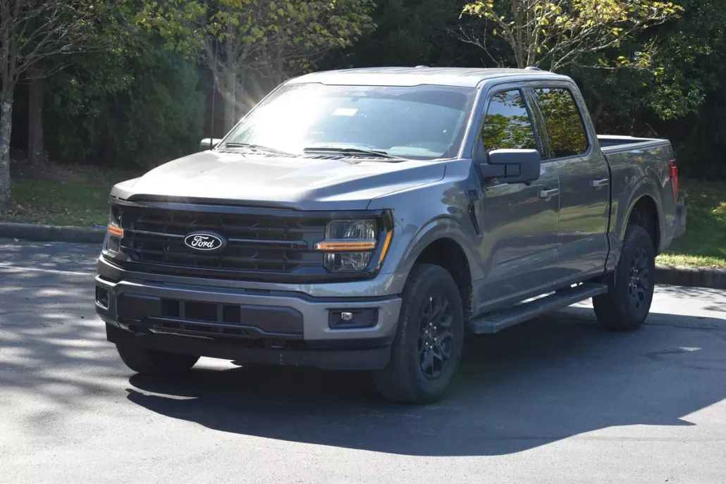 2024 Ford F-150 XLT photo 1