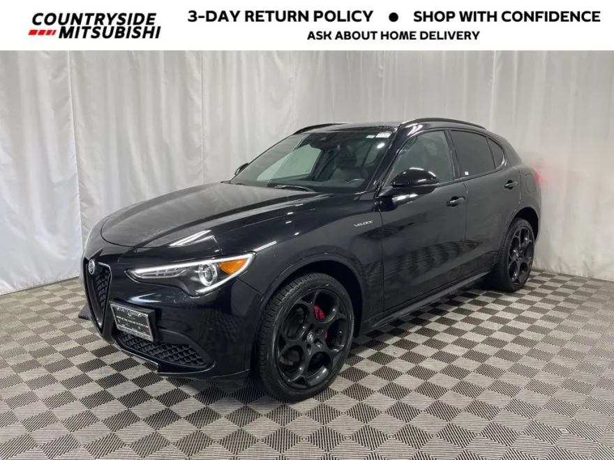 2022 Alfa Romeo Stelvio Ti Sport photo 1