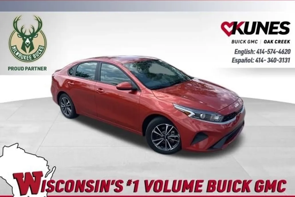 2024 Kia Forte LXS photo 1