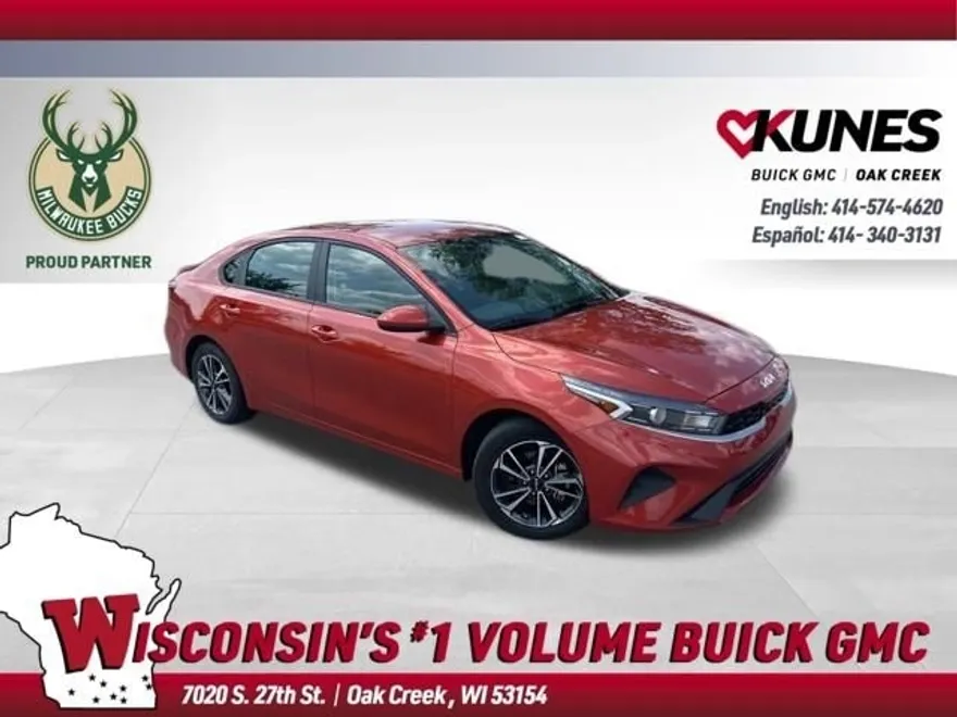 2024 Kia Forte LXS photo 1