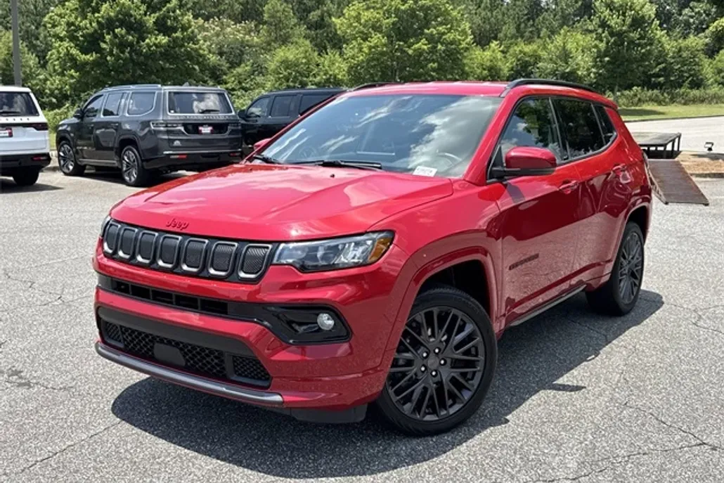 2022 Jeep Compass Limited photo 1