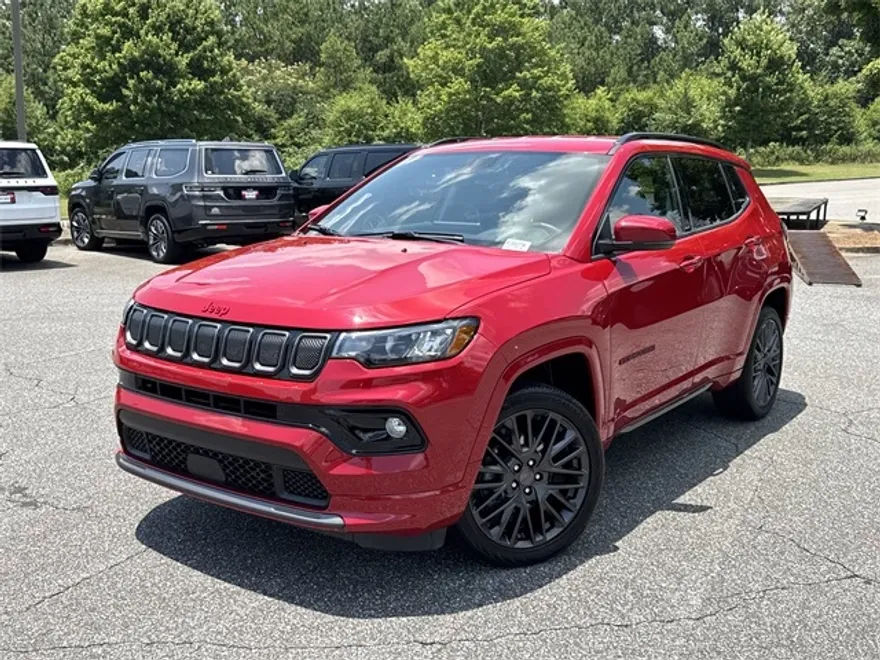 2022 Jeep Compass Limited photo 1