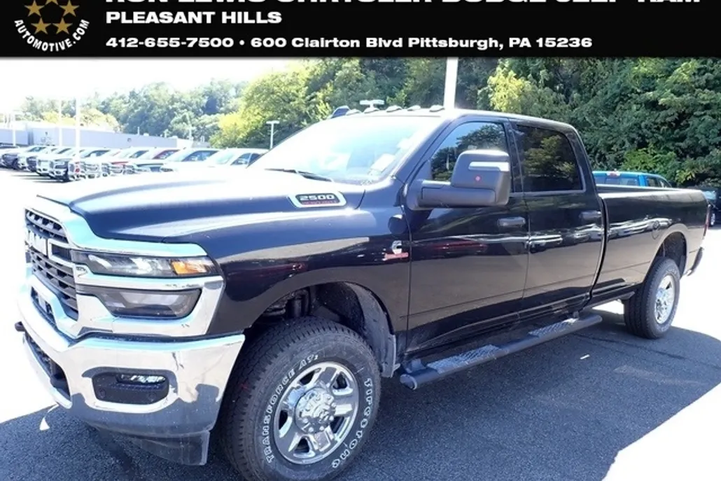 2025 Ram 2500 Tradesman photo 1