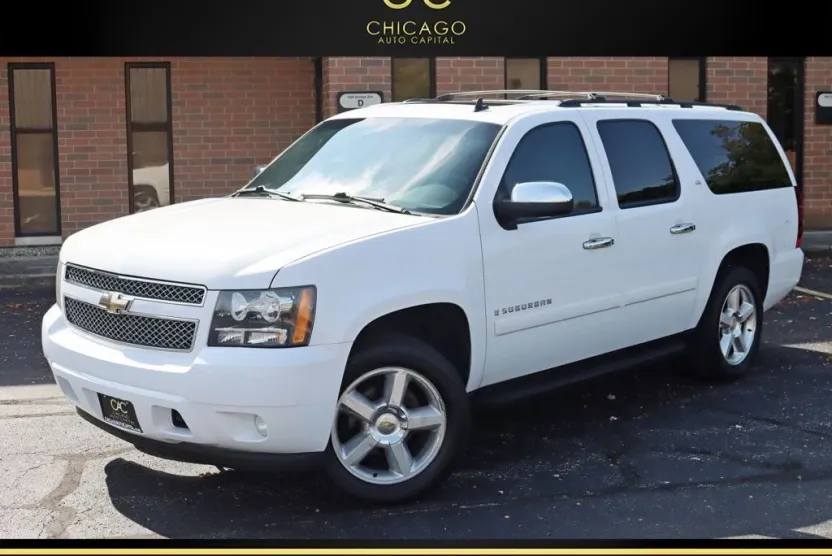 2008 Chevrolet Suburban 1500 LTZ photo 1