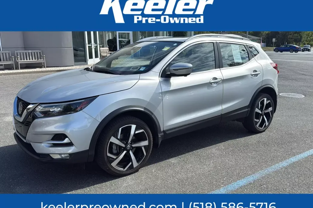 2020 Nissan Rogue Sport SL photo 1