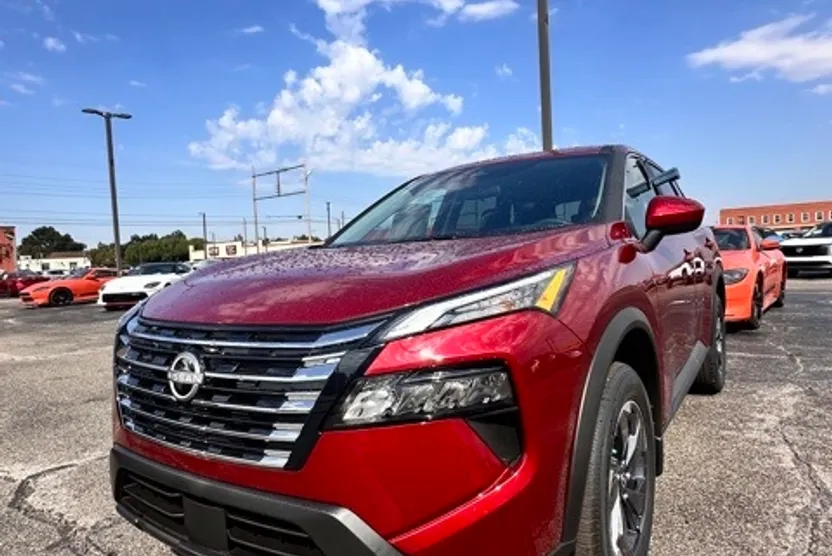 2026 Nissan Rogue SV photo 1