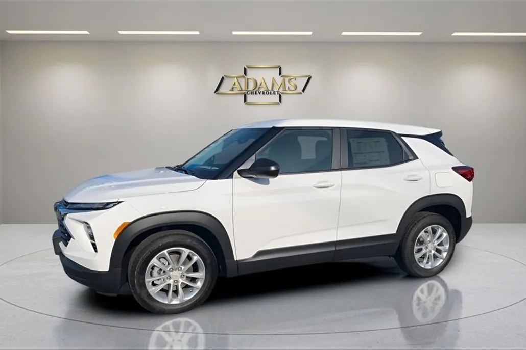 2026 Chevrolet Trailblazer LS photo 1