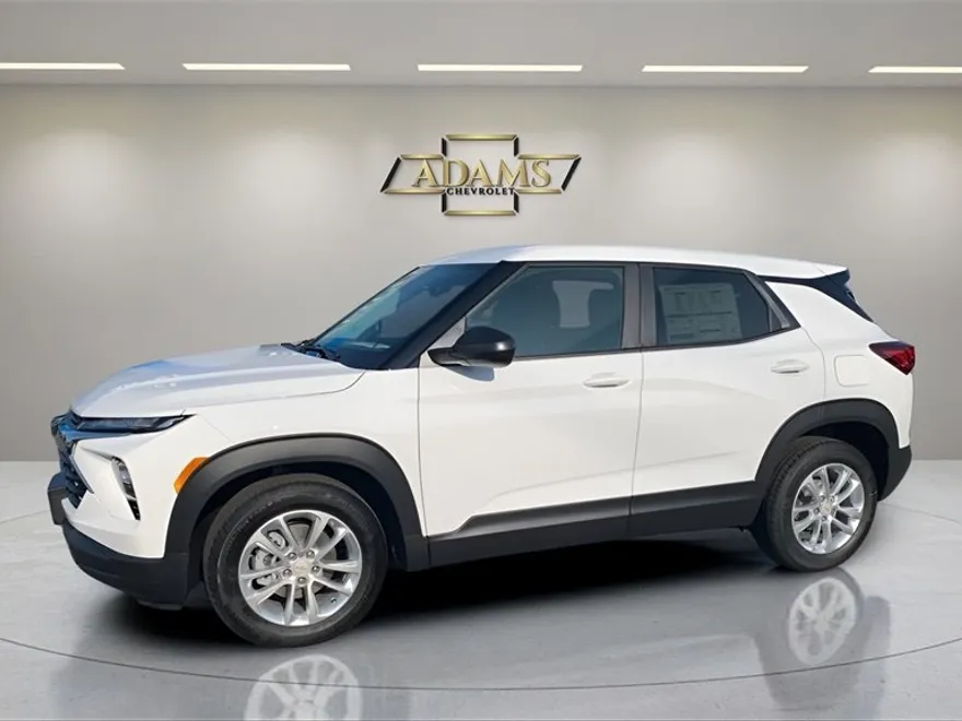 2026 Chevrolet Trailblazer LS photo 1