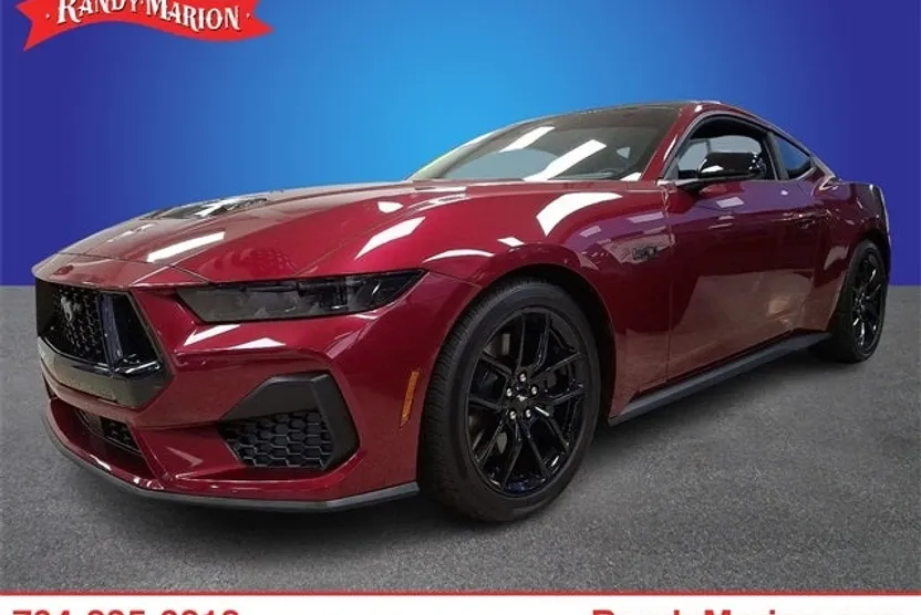 2025 Ford Mustang GT photo 1