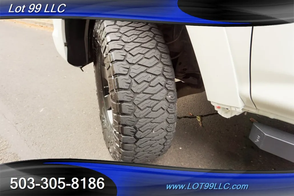 2013 Toyota 4Runner SR5 photo 1